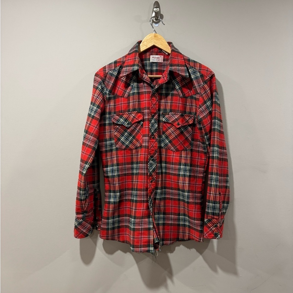 Vintage Wrangler Button Up Shirt Red Plaid Flannel Pearl Snap